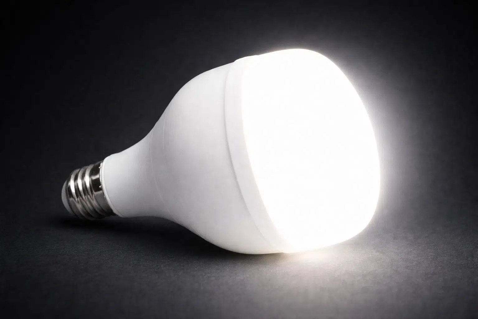 CATA 45W CT-4242 TORCH LED AMPUL (E-27) (BEYAZ) CATA 45W CT-4242 TORCH LED AMPUL (E-27) (BEYAZ)